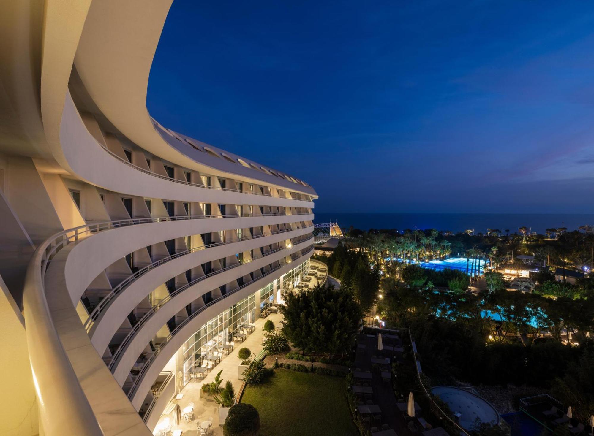 Concorde De Luxe Resort Antalya Exterior photo